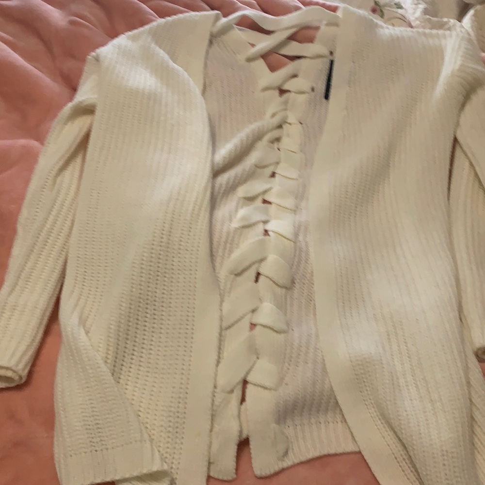 Derek heart cream cardigan